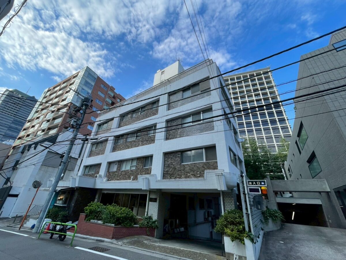 シャトー赤坂 画像1